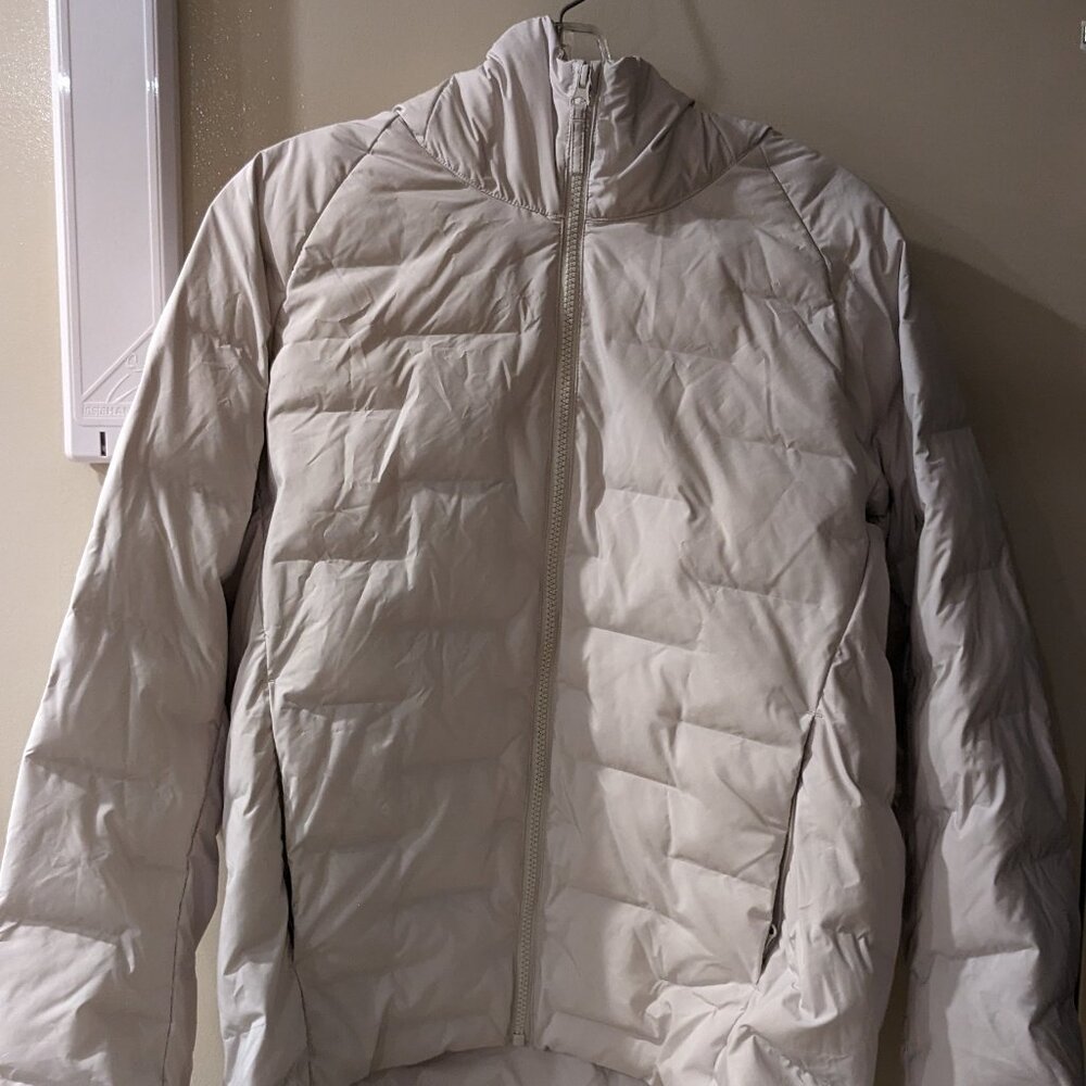 Uniqlo Puffy Jacket - White Medium